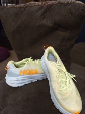 Hoka Lightweight Running Shoes in Pale Yellow with Orange Logo
